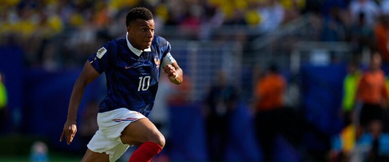 Coupe du monde : Mbappé face à Gill, les Bleus cherchent à prendre l’avantage contre le Paraguay.