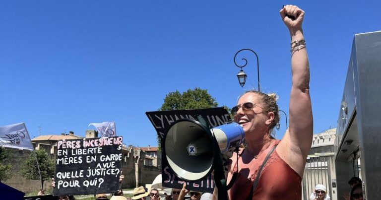 200 personnes à Avignon réclament une loi contre les violences sexuelles.