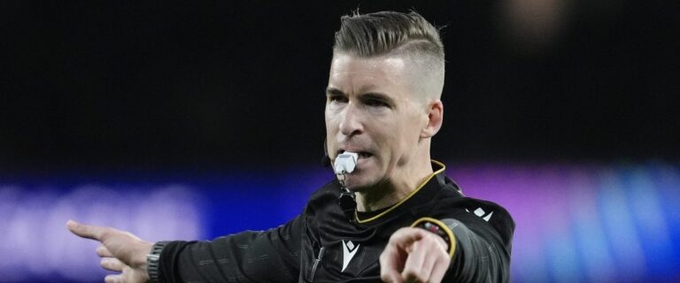 Un arbitre français dirigera le quart de finale Argentine contre l’Égypte à la Coupe du monde.