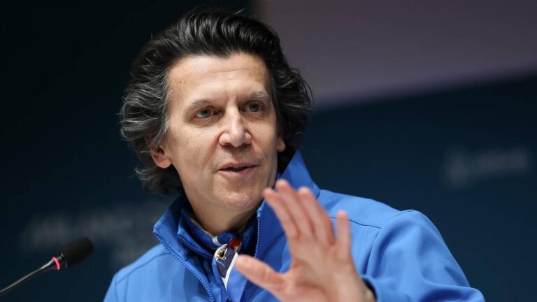 Le CIO se dit prêt à affronter un référendum sur les JO en Suisse selon Christophe Dubi.