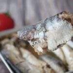 La sardine, aliment riche en oméga-3, suscite l’intérêt des nutritionnistes en France.