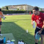 Rugby : un staff adapte l&rsquo;entraînement face à des températures de 39 °C.