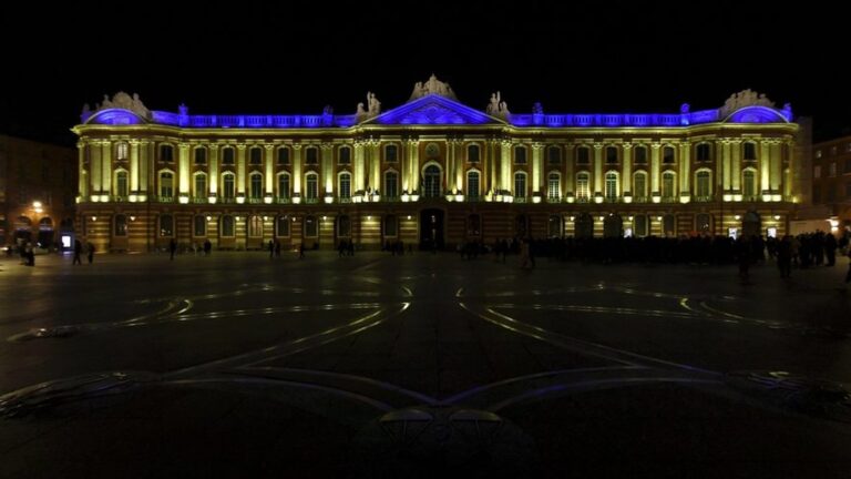 Le Capitole non illuminé pour le cancer pédiatrique, Toulouse renforce son engagement.