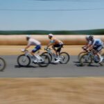 Les nouveaux vélos « aéro » modifient les performances des coureurs au Tour de France.