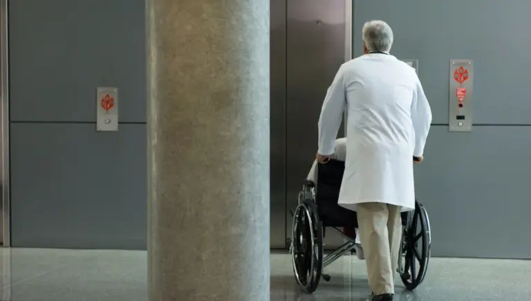 Doctolib demande aux soignants de préciser l’accessibilité de leurs cabinets médicaux