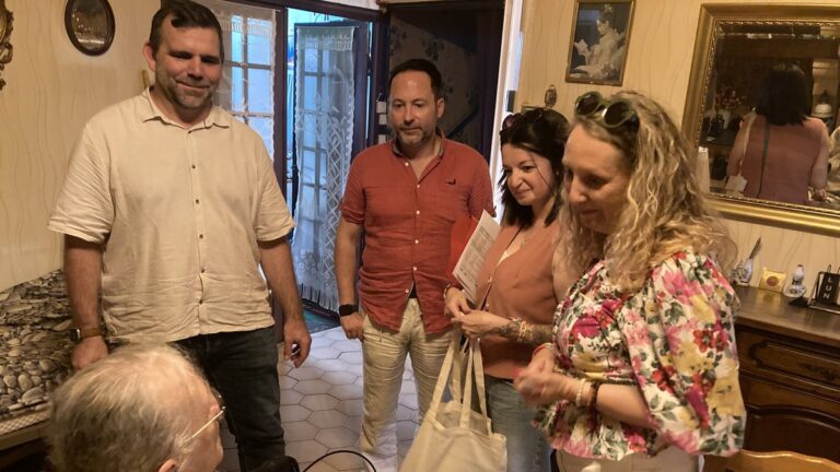 Canicule : la commune de Bram visite les habitants du registre des personnes vulnérables