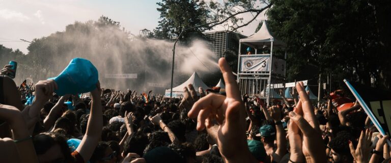 Chômage réduit de 700 euros pour un bénévole d’un festival en France.