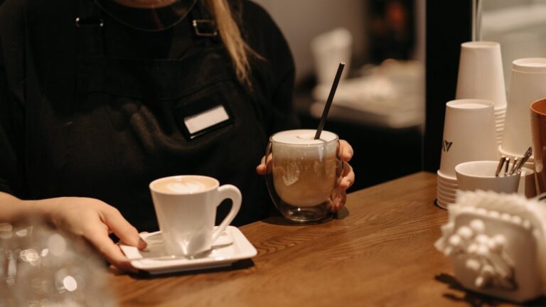Licenciée après cinq jours, une employée obtient 60 000 euros de son ancien hôtel.