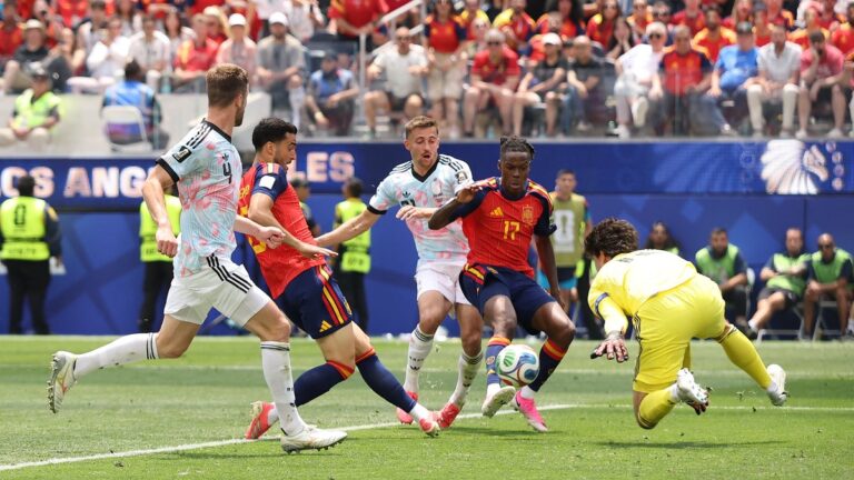 Coupe du monde : les Bleus affronteront l’Espagne en demi-finale après l’Euro 2024.