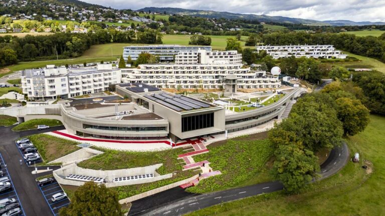 L’immobilier de la santé se structure comme un secteur d’investissement en Suisse.