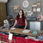 Anaïs ouvre l’Atelier des trésors à Caussade après la fermeture de Lidea.