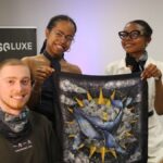Trois étudiants toulousains créent un foulard pour améliorer le quotidien des enfants malades.