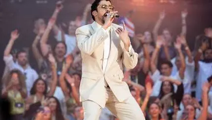 Déprime post-concert : les fans de Bad Bunny et The Weeknd ressentent une fatigue intense.