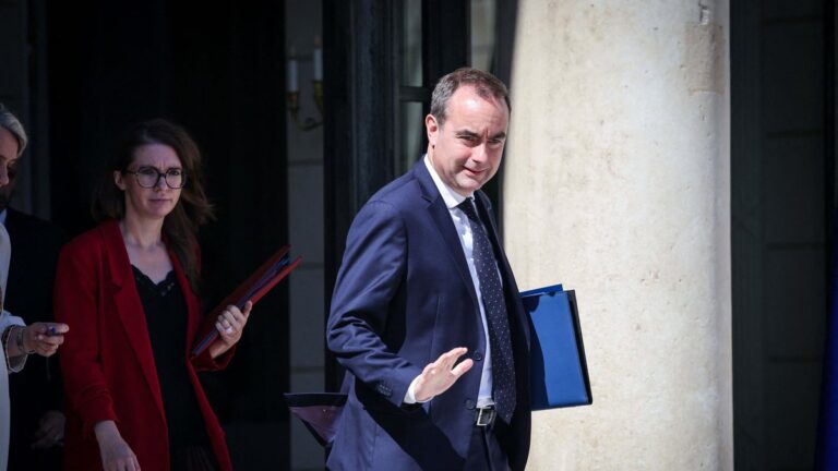 Sébastien Lecornu saisit le Conseil constitutionnel sur la loi « aide à mourir » avant son vote.