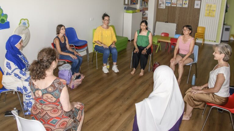 Ateliers Répits Bien-être à Graulhet : soutien pour les aidants familiaux.