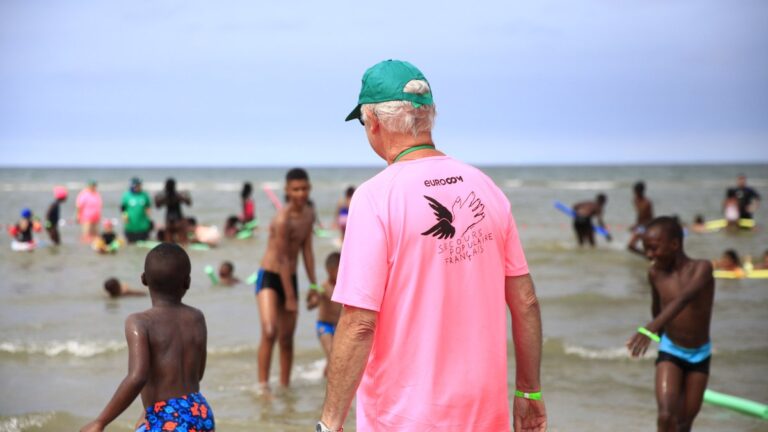 Secours populaire de l’Hérault recherche bénévoles pour un jour de rêve pour 350 enfants