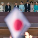 Le Japon réforme sa succession impériale, excluant les femmes du trône.