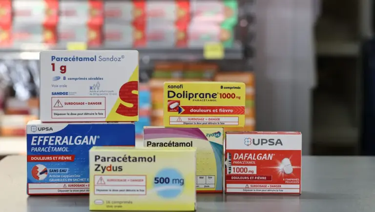 Paracétamol : le gouvernement envisage une baisse des prix, les industriels s’inquiètent du made in France
