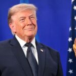 Trump salue les Bleus avant la petite finale contre l’Angleterre à la Coupe du monde