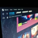 Le FBI arrête un homme pour avoir siphonné des portefeuilles crypto via des jeux Steam.