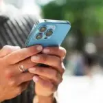 Compétitivité des smartphones chinois : analyse des facteurs clés et des conséquences sur le marché mondial.