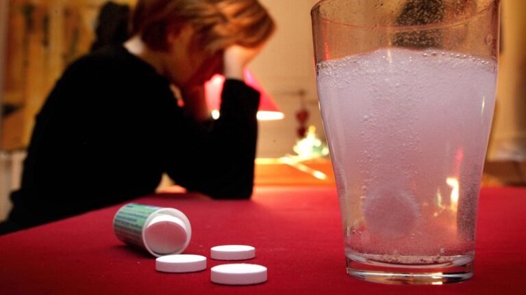 Un laboratoire français développe un médicament prometteur pour traiter la migraine.