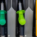 Les cours du pétrole dépassent 90 dollars en raison de tensions au Moyen-Orient.