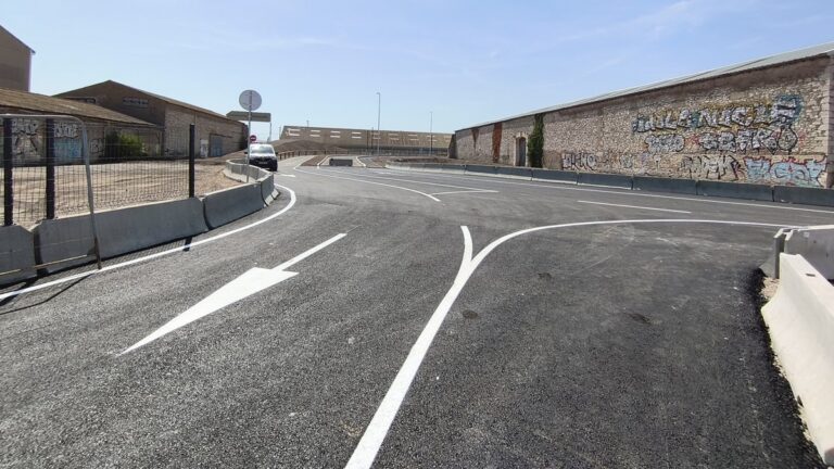 Ouverture de la nouvelle sortie du port de Sète pour réduire les bouchons des ferrys.