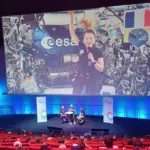 Sophie Adenot répond aux questions du public à la Cité de l&rsquo;espace à Toulouse.