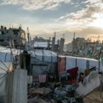 L&rsquo;ONU face à des crises : interventions souvent tardives dans les conflits mondiaux.