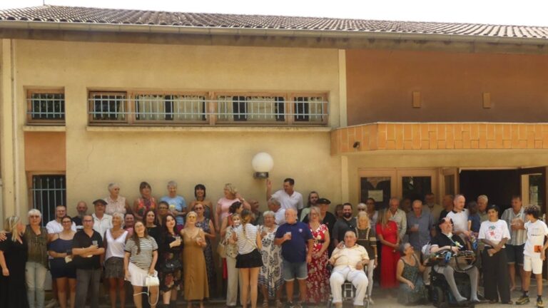 Cinquante cousins italiens se réunissent à Toulouse, un siècle après l’arrivée de leur famille.