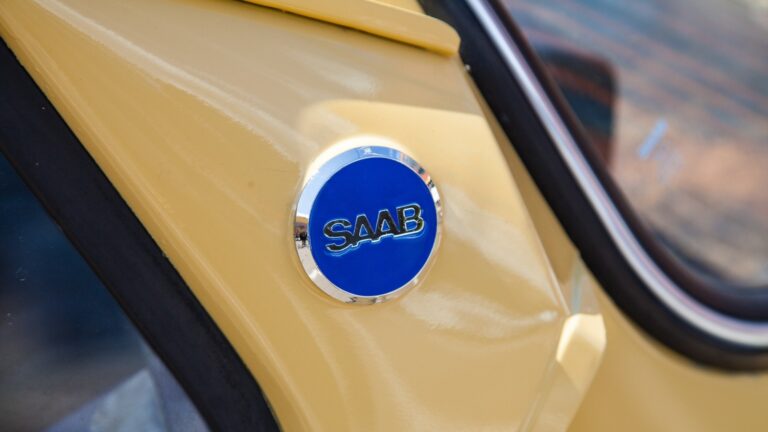 Rappel d’airbags Takata : les propriétaires de Saab doivent financer le remplacement eux-mêmes.