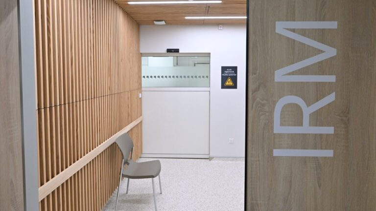 Une patiente meurt d’un cancer après un diagnostic erroné d’hémorroïdes.