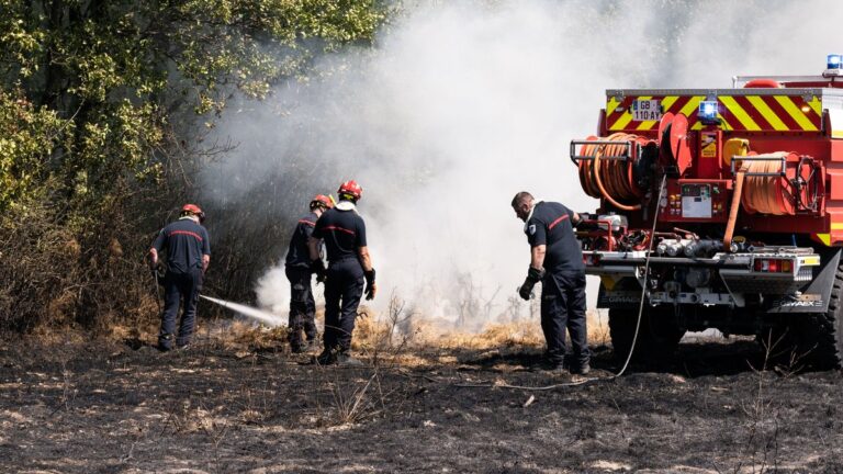Incendies en Gironde et Landes : alerte à la pollution dans le Lot suite aux fumées.