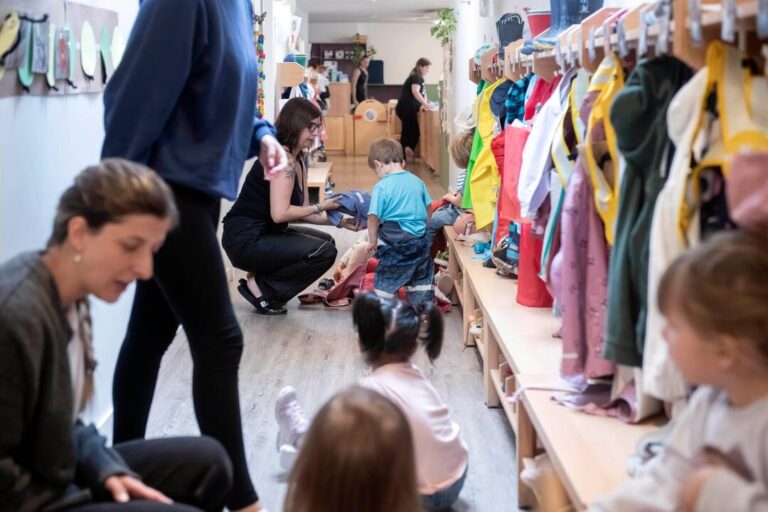 Qualité des formations et nombre d’enfants : critères d’une bonne crèche en France