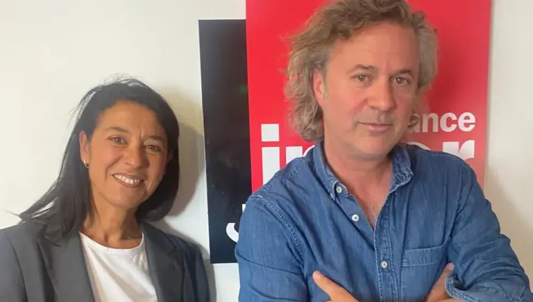 L’IA influence-t-elle la capacité cognitive des individus, selon Sylvie Chokron ?