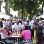 Lunel propose des concerts variés de Pop, Rock, Jazz et Flamenco chaque mardi.