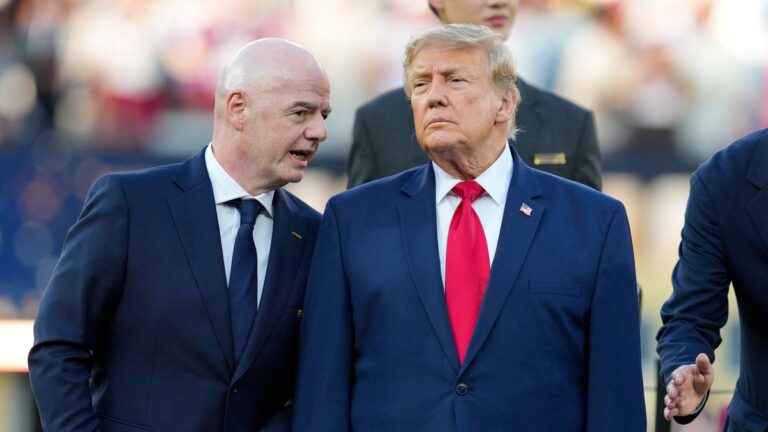 Gianni Infantino envisagerait de céder des parts de la FIFA à des proches de Donald Trump.