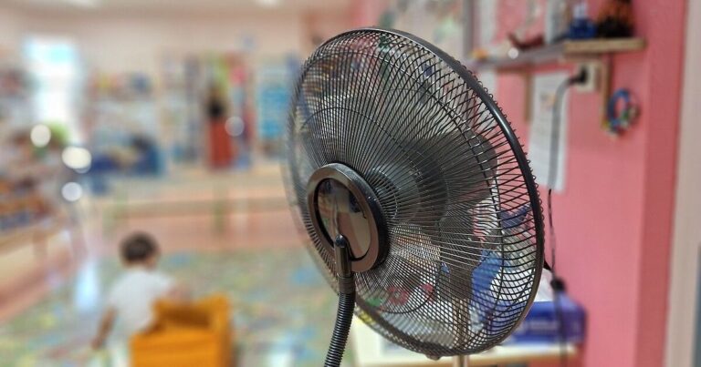 Canicule : 23 départements sous vigilance orange ce jeudi en France
