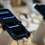 Louer un iPhone devient une option pour les consommateurs face à la hausse des prix.