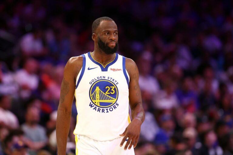 Draymond Green prolonge son contrat avec les Warriors après une tentative de recrutement de LeBron James.