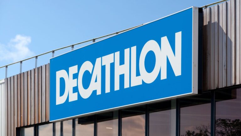 Decathlon présente un nouveau pantalon tendance et confortable en remplacement des leggings.