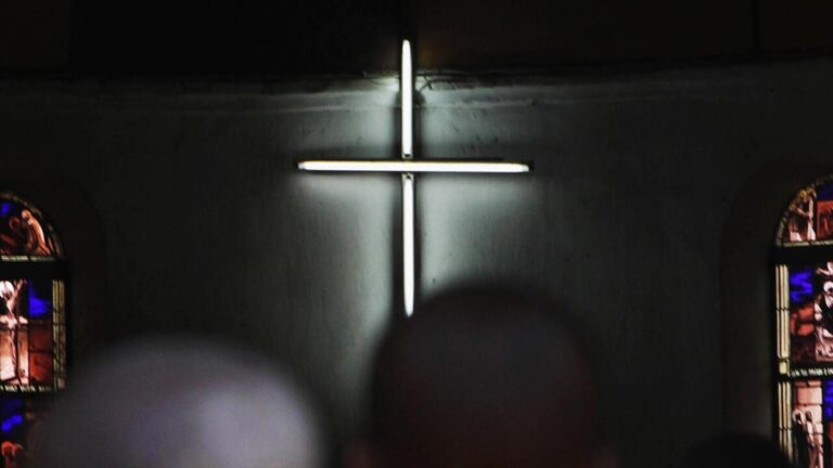 Cameroun : Réactions des églises de réveil face aux fermetures annoncées par le gouvernement