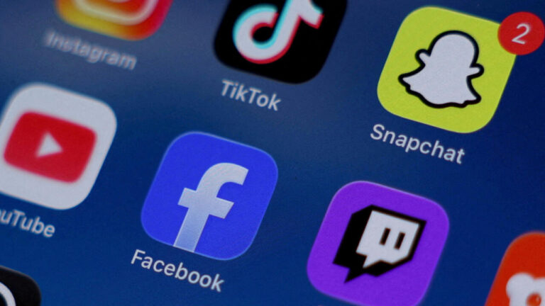 Loi en France interdisant l’accès aux réseaux sociaux pour les moins de 15 ans.