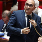 Plus de 500 000 signatures pour la pétition contre la présomption de légitime défense des policiers en France.