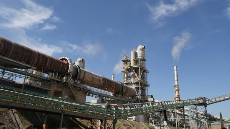 Zimbabwe : première usine de transformation du lithium renforce la stratégie minière d’Harare.