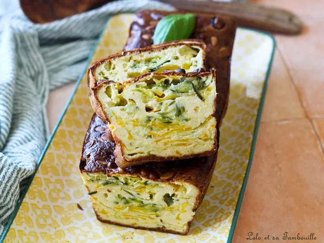 Terrine de courgettes au parmesan : une recette adoptée par les chefs français pour l’été.