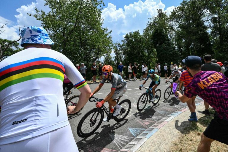 Vauquelin dénonce les comportements inappropriés du public lors du Tour de France