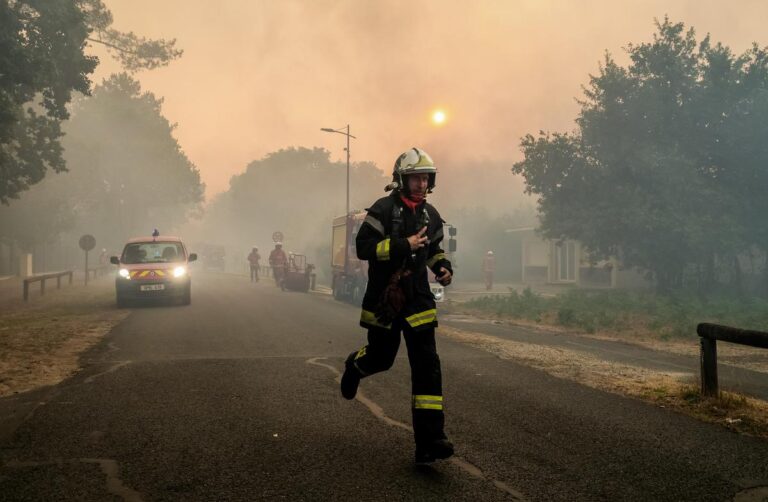 Incendie à Lège-Cap-Ferret : 800 pompiers mobilisés pour une nuit de lutte en Gironde.
