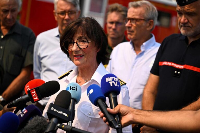 Incendie en Gironde : mobilisation des pompiers face à des erreurs de gestion des secours